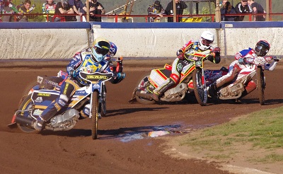 Ty leads heat 3